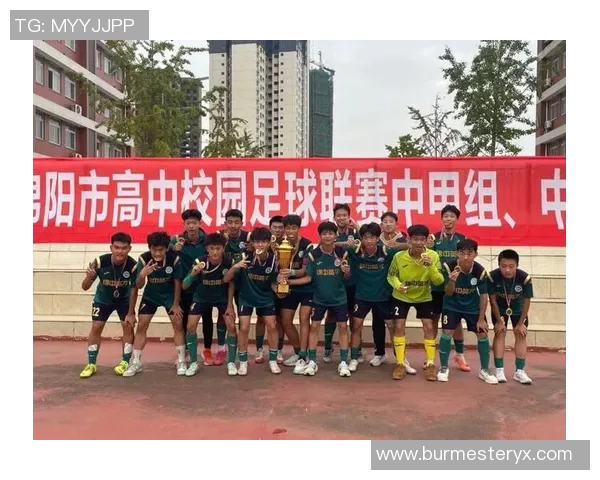 五人制足球赛场上的璀璨星光：那些令人瞩目的足球明星们